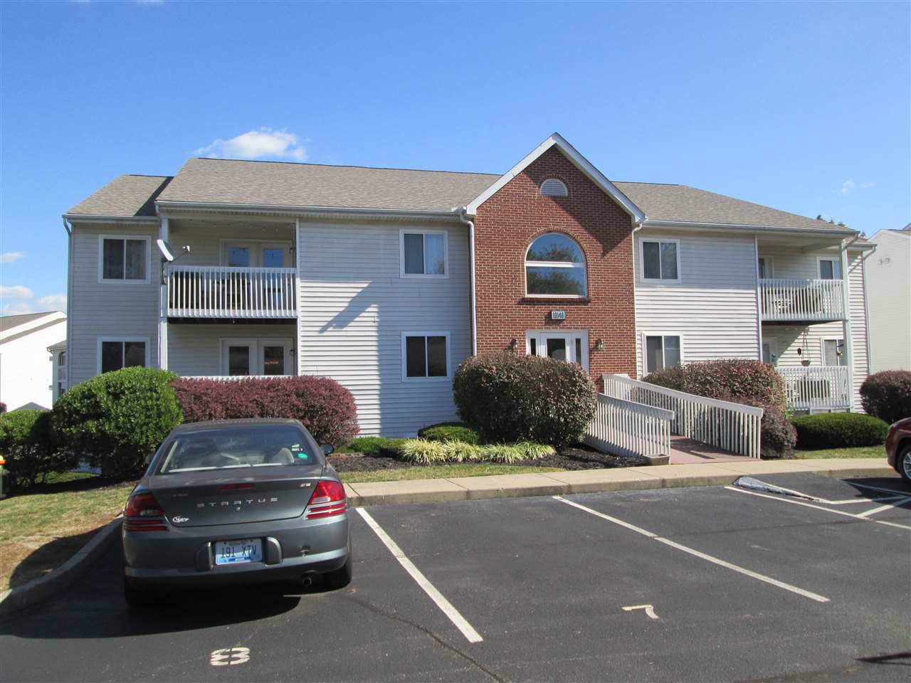 10148 Carnation - Photo 1