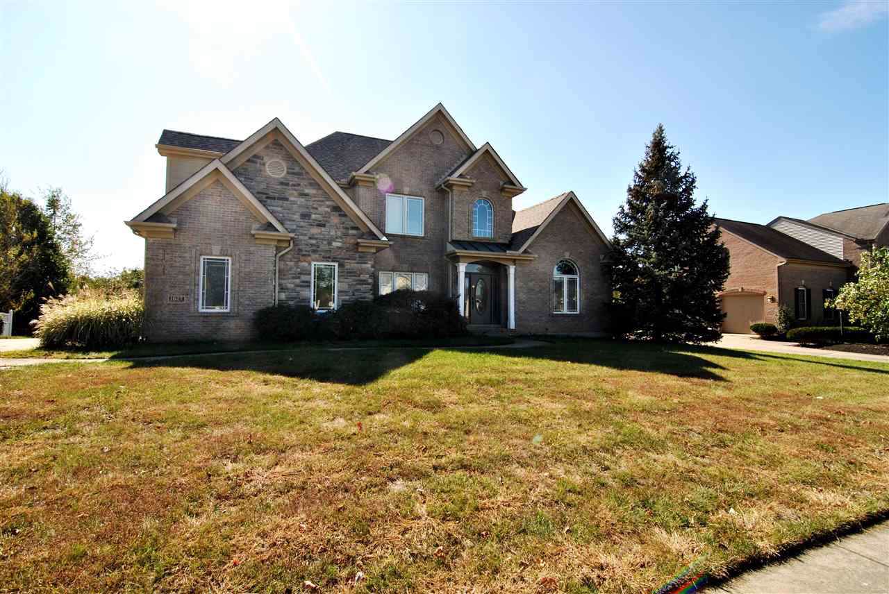 1627 Creekview Drive - Photo 1