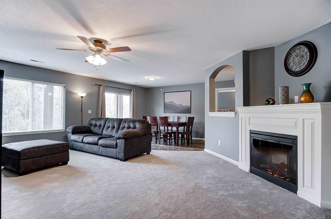 2405 Ambrato Way - Photo 1