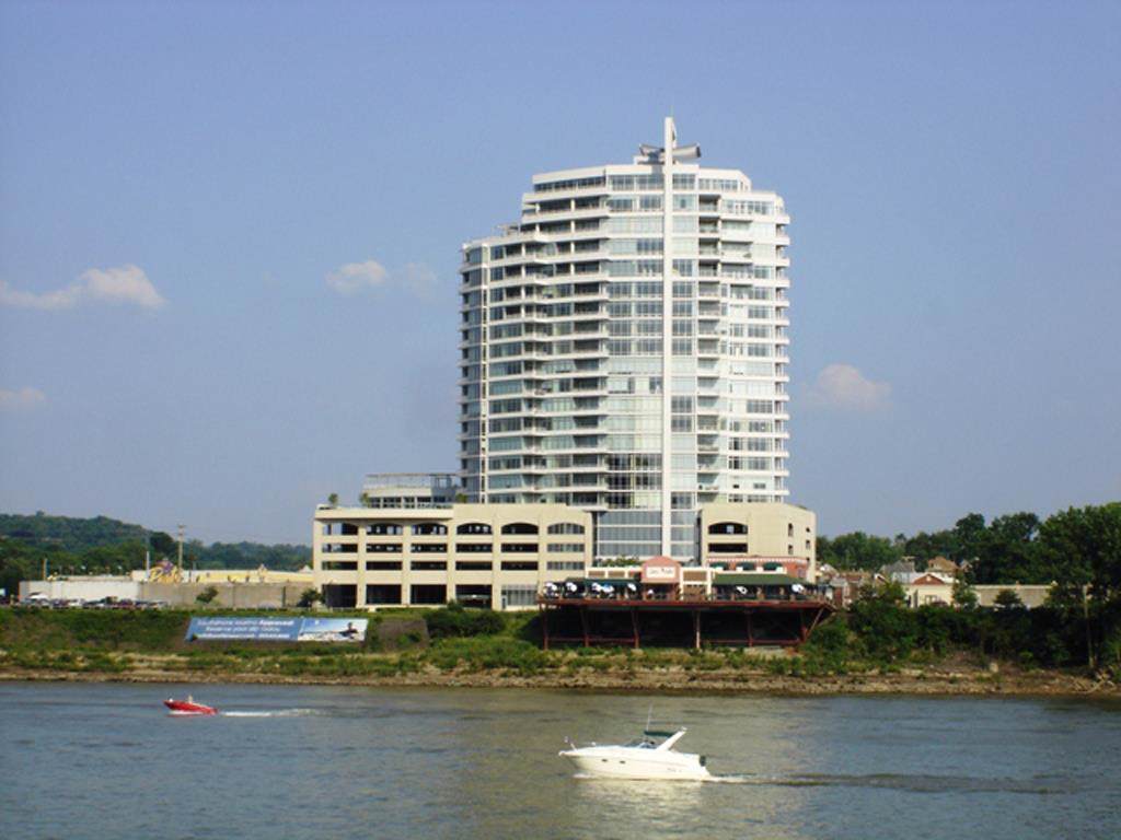 400 Riverboat Row - Photo 1