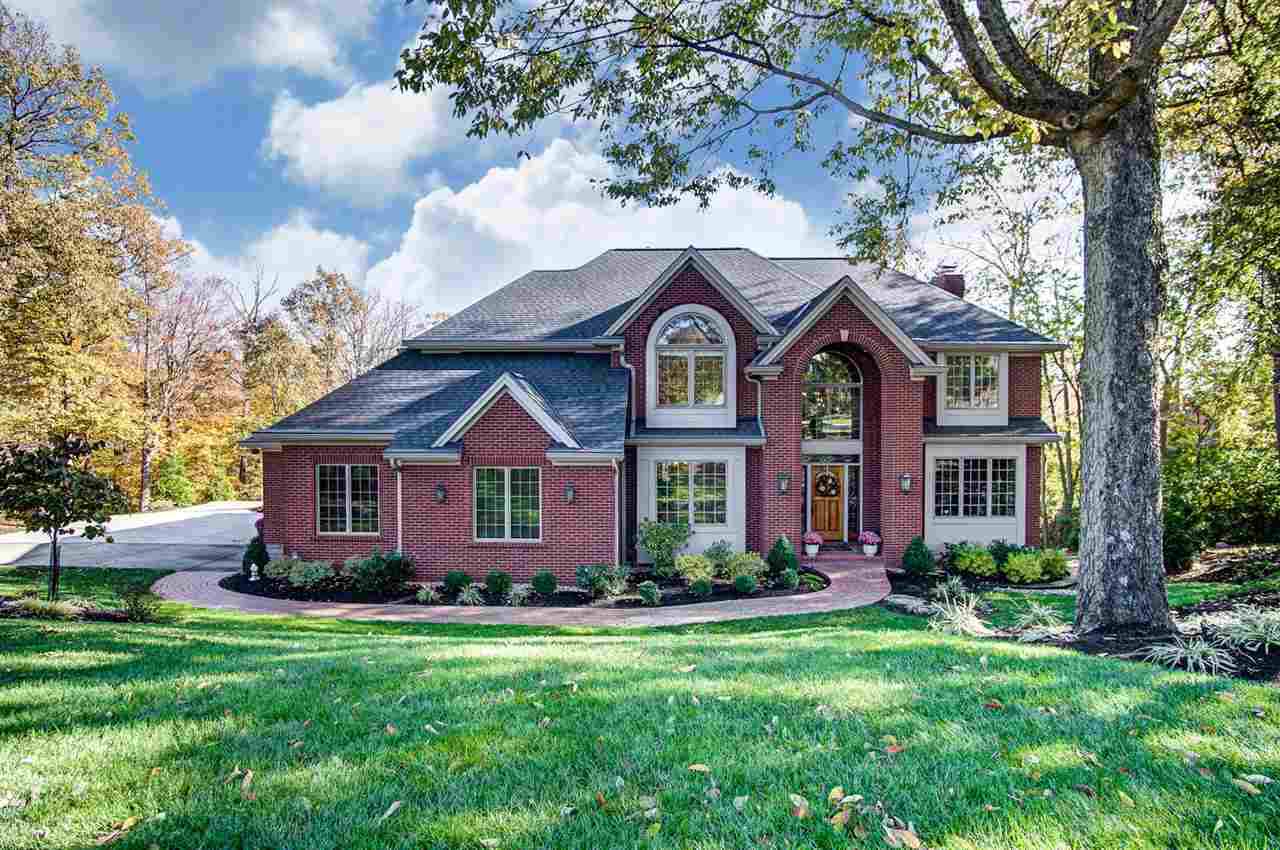766 Pointe Drive - Photo 1