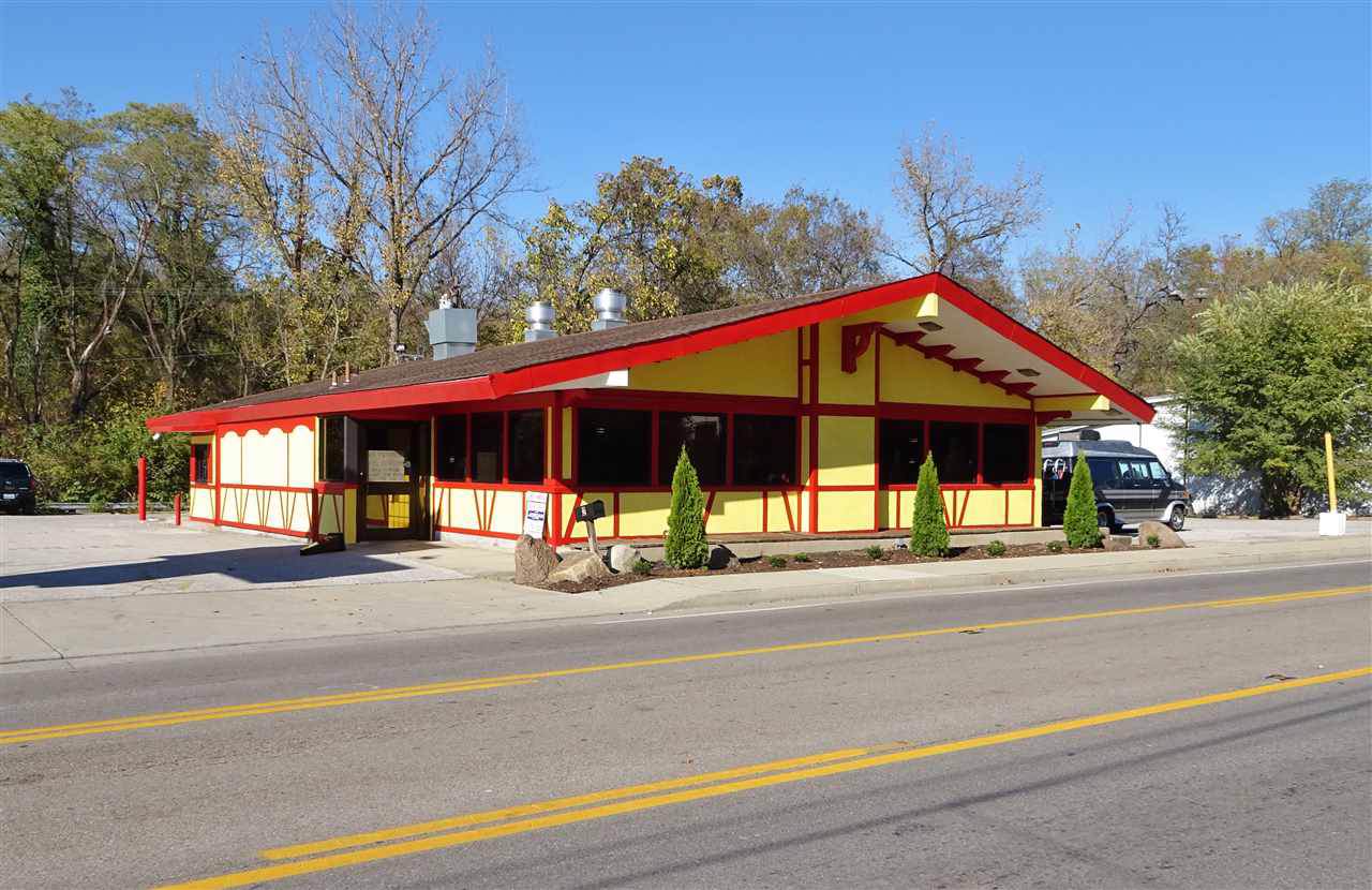 112 30TH Street - Photo 1