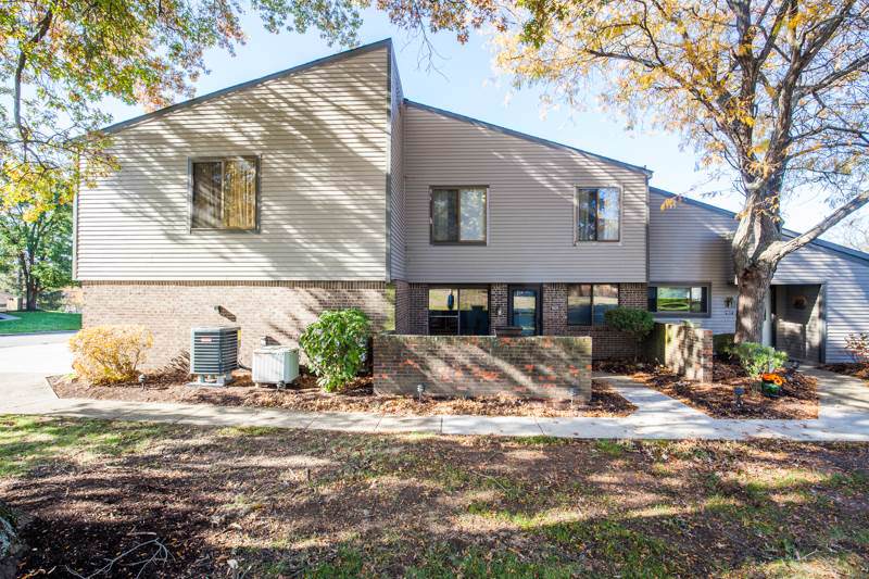 905 Outlook Ridge - Photo 1