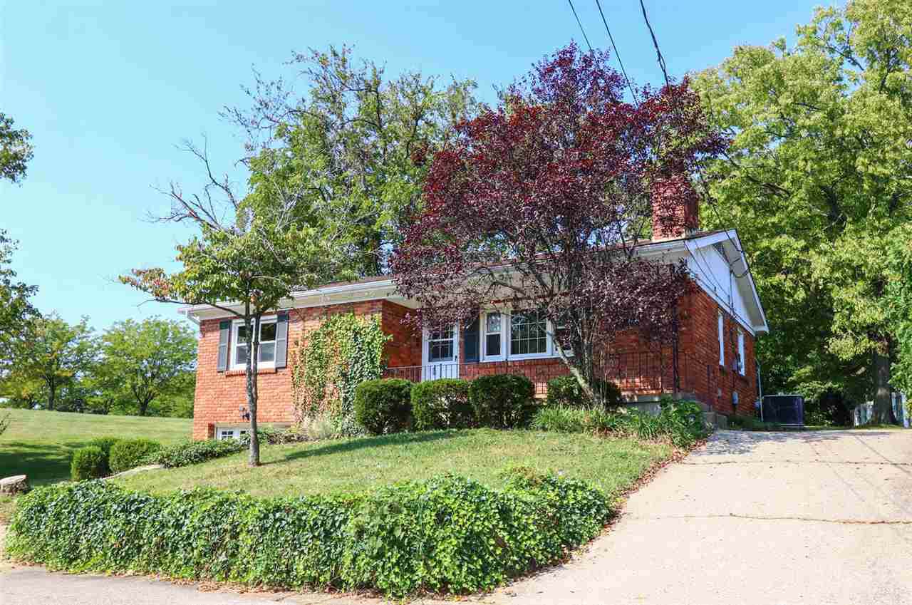 227 Beechwood - Photo 1