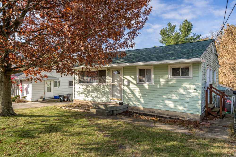 420 Avon Court - Photo 1