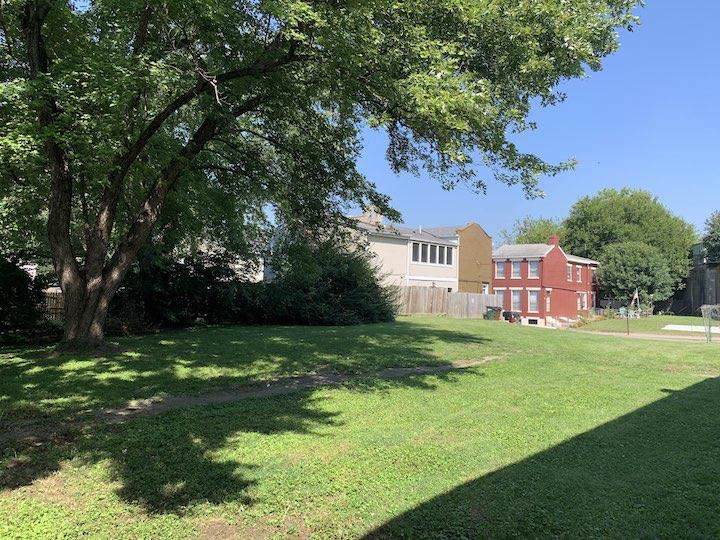 252 7th Street - Photo 1