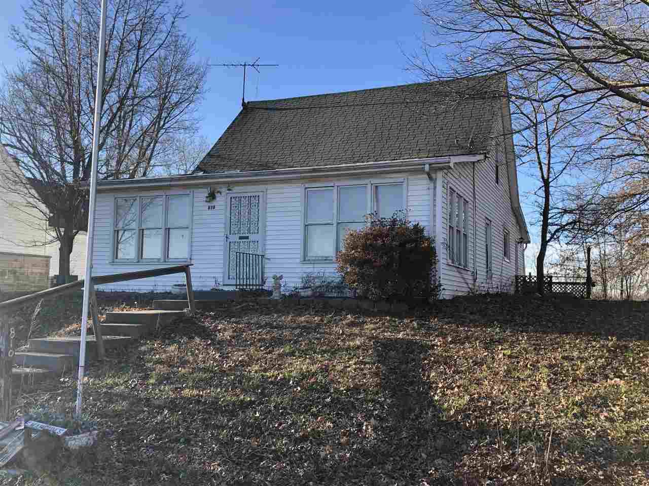 810 Highway 127 - Photo 1