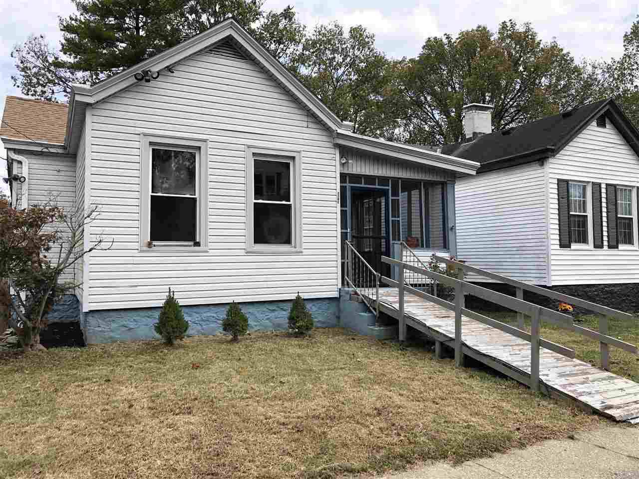 3810 Leslie Avenue - Photo 1