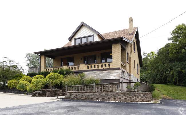 3617 Alexandria Pike - Photo 1