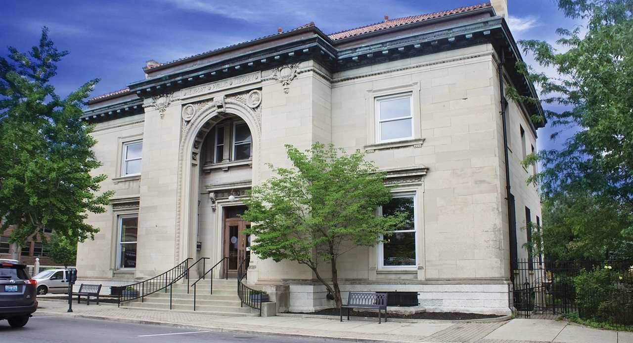401 Monmouth - Photo 1