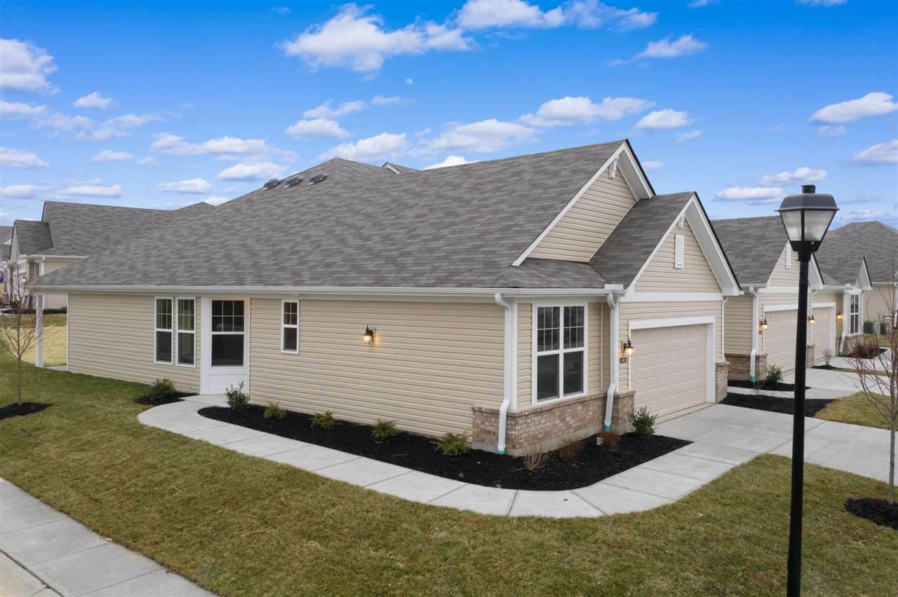401 Aintree Drive - Photo 1