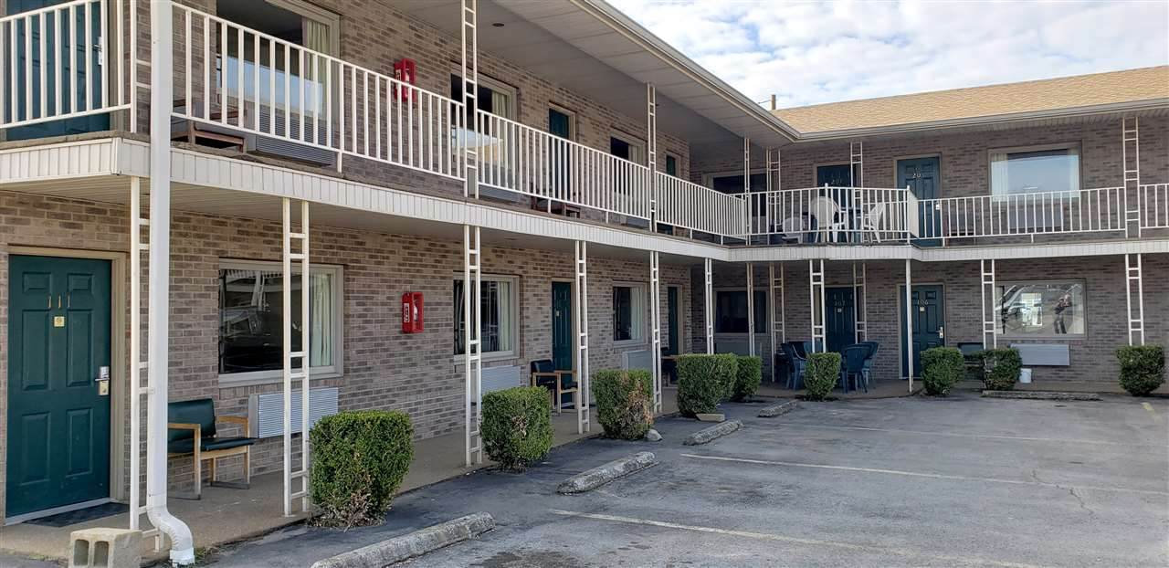 551-555 Us Hwy 60 - Photo 1