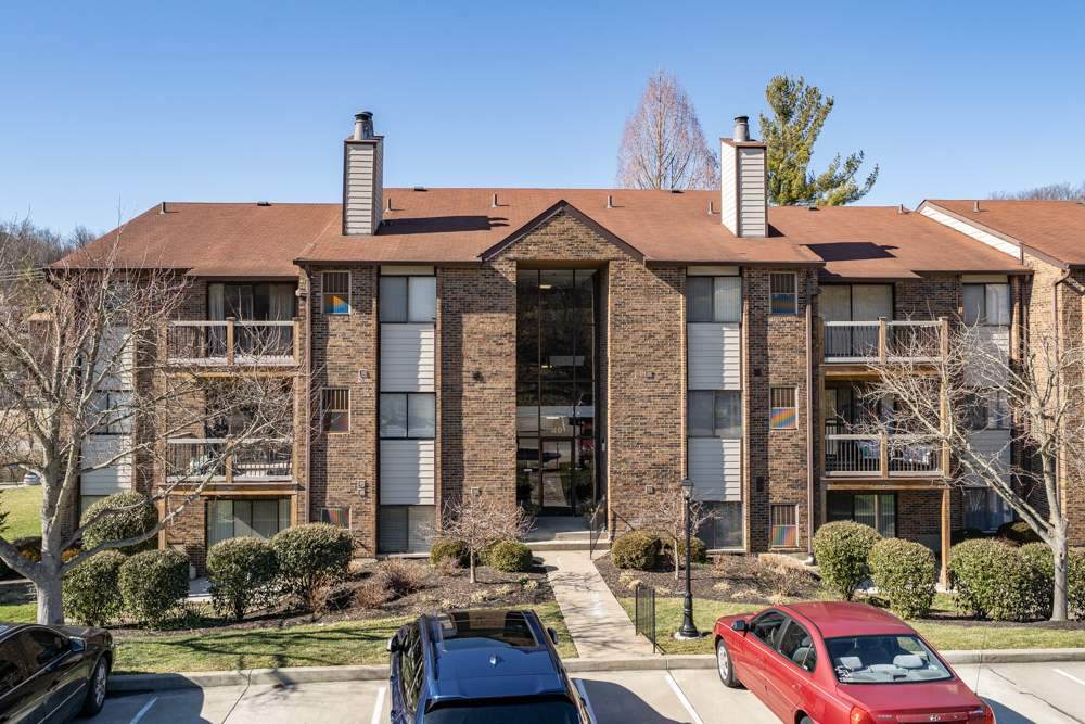 40 Woodland Hills Drive - Photo 1