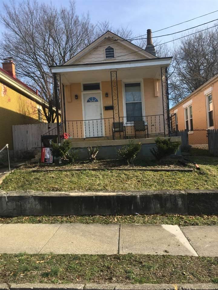 411 16 Street - Photo 1