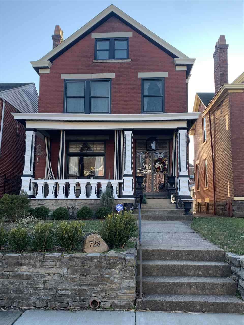 728 Linden Avenue - Photo 1