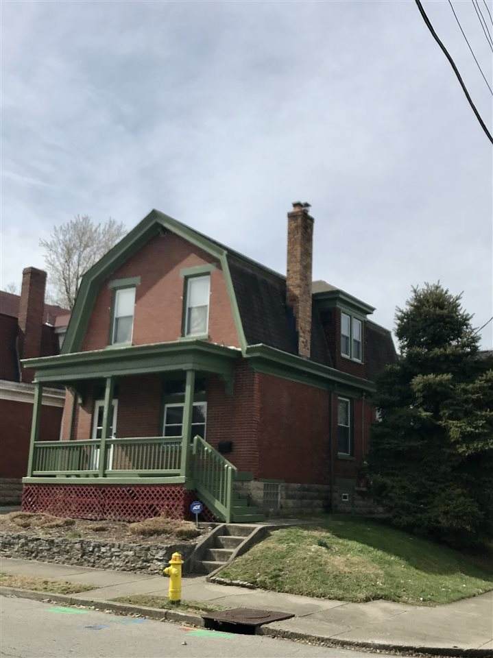 1923 Oakland Avenue - Photo 1