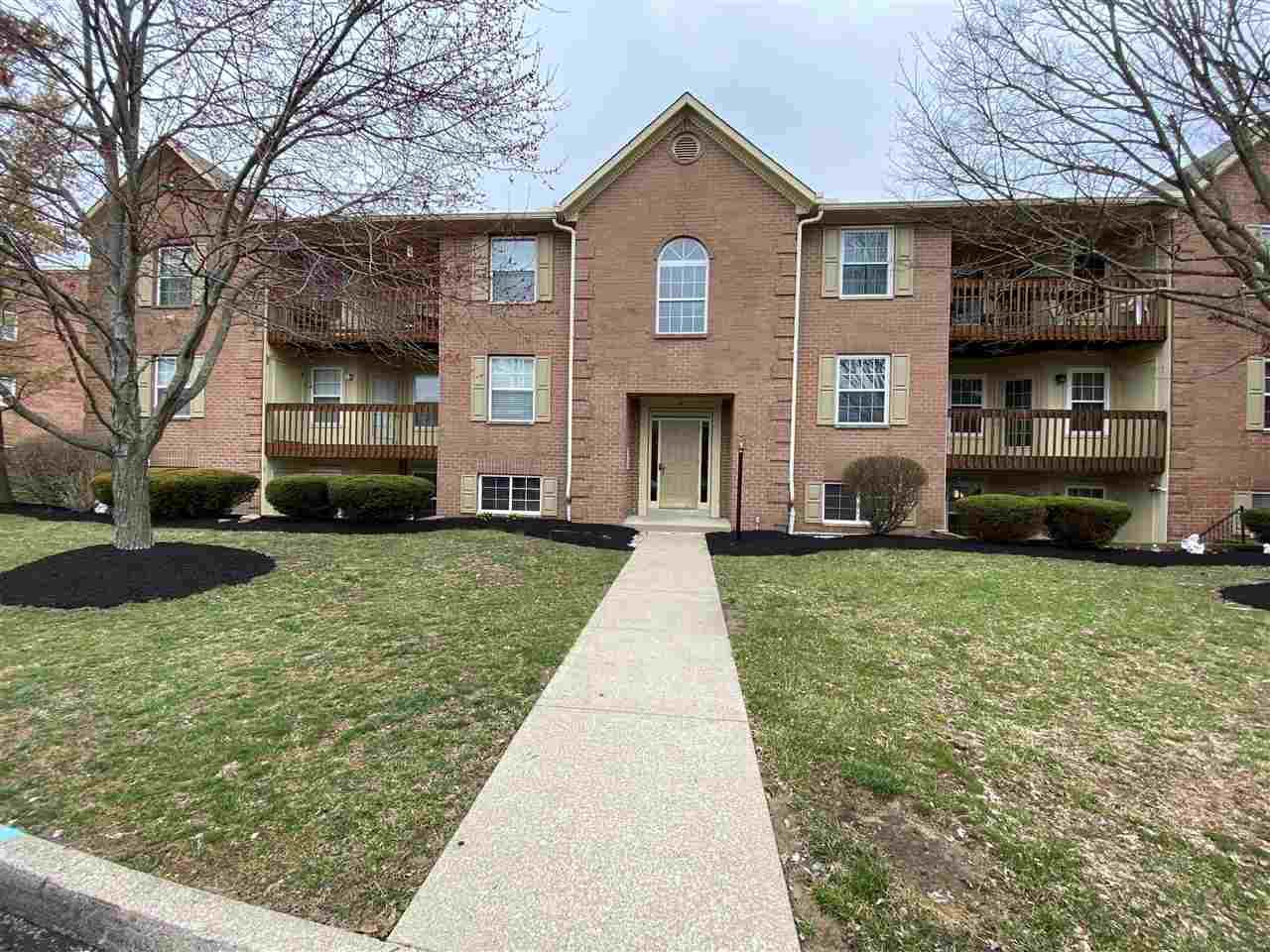 6 Highland Meadows - Photo 1