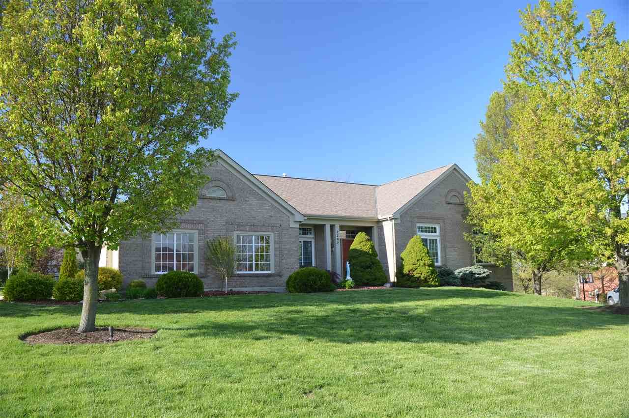 2262 Treetop Lane - Photo 1 2262 Treetop Lane - Photo 1