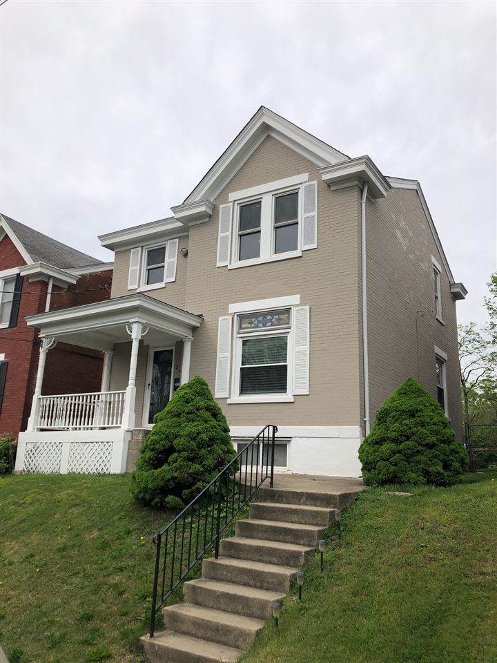 240 Evergreen - Photo 1 240 Evergreen - Photo 1