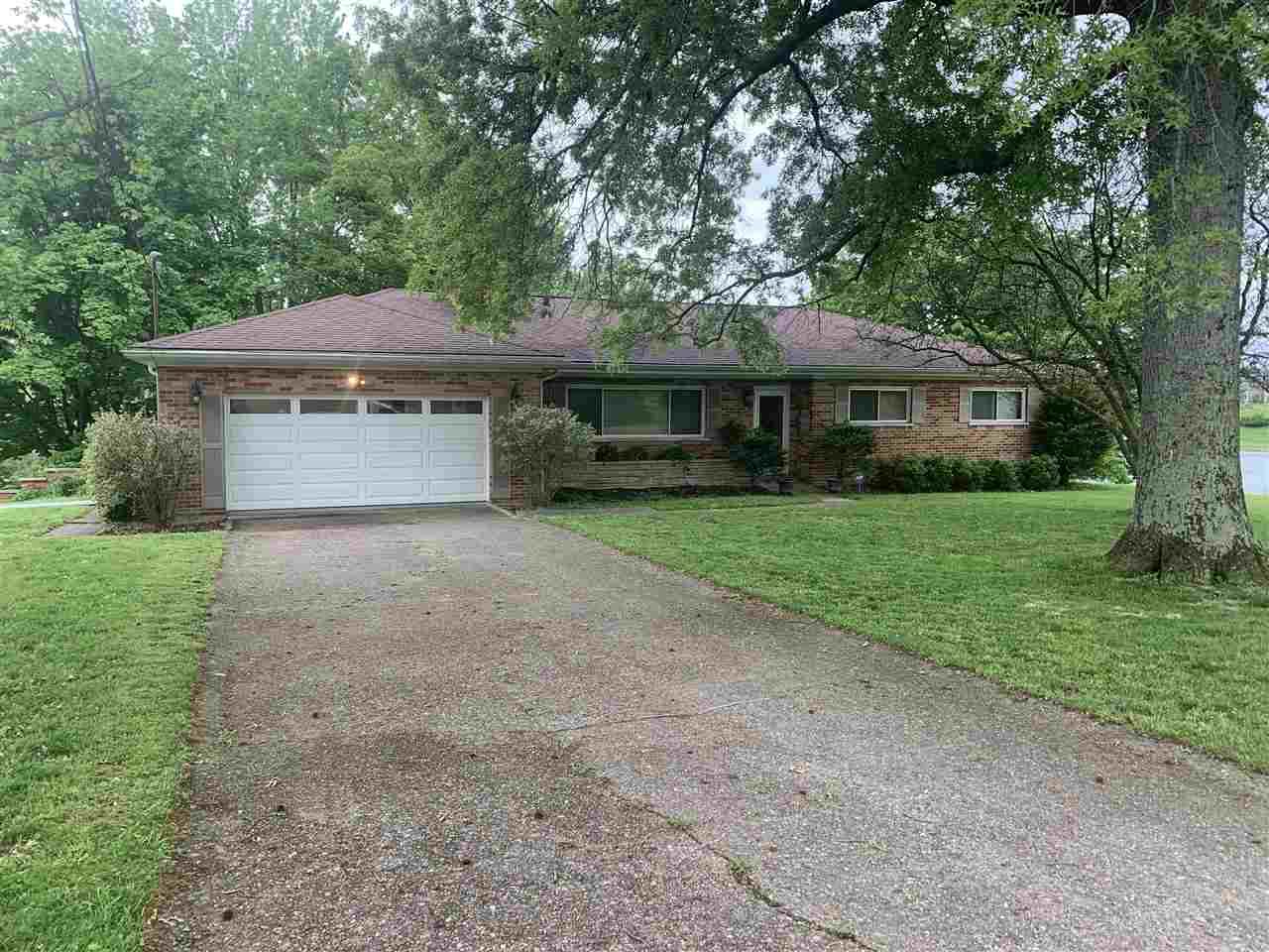 2983 Lakeview Drive - Photo 1 2983 Lakeview Drive - Photo 1
