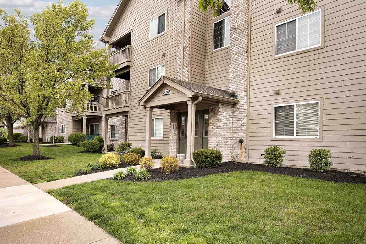 2308 Sawmill Court - Photo 1