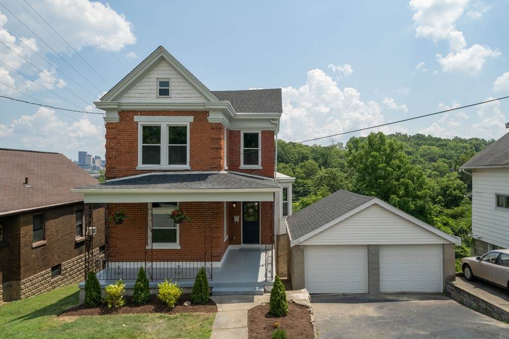 106 Highway - Photo 1