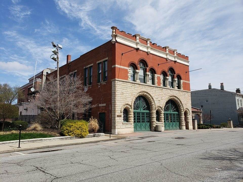 100 6th Street - Photo 1
