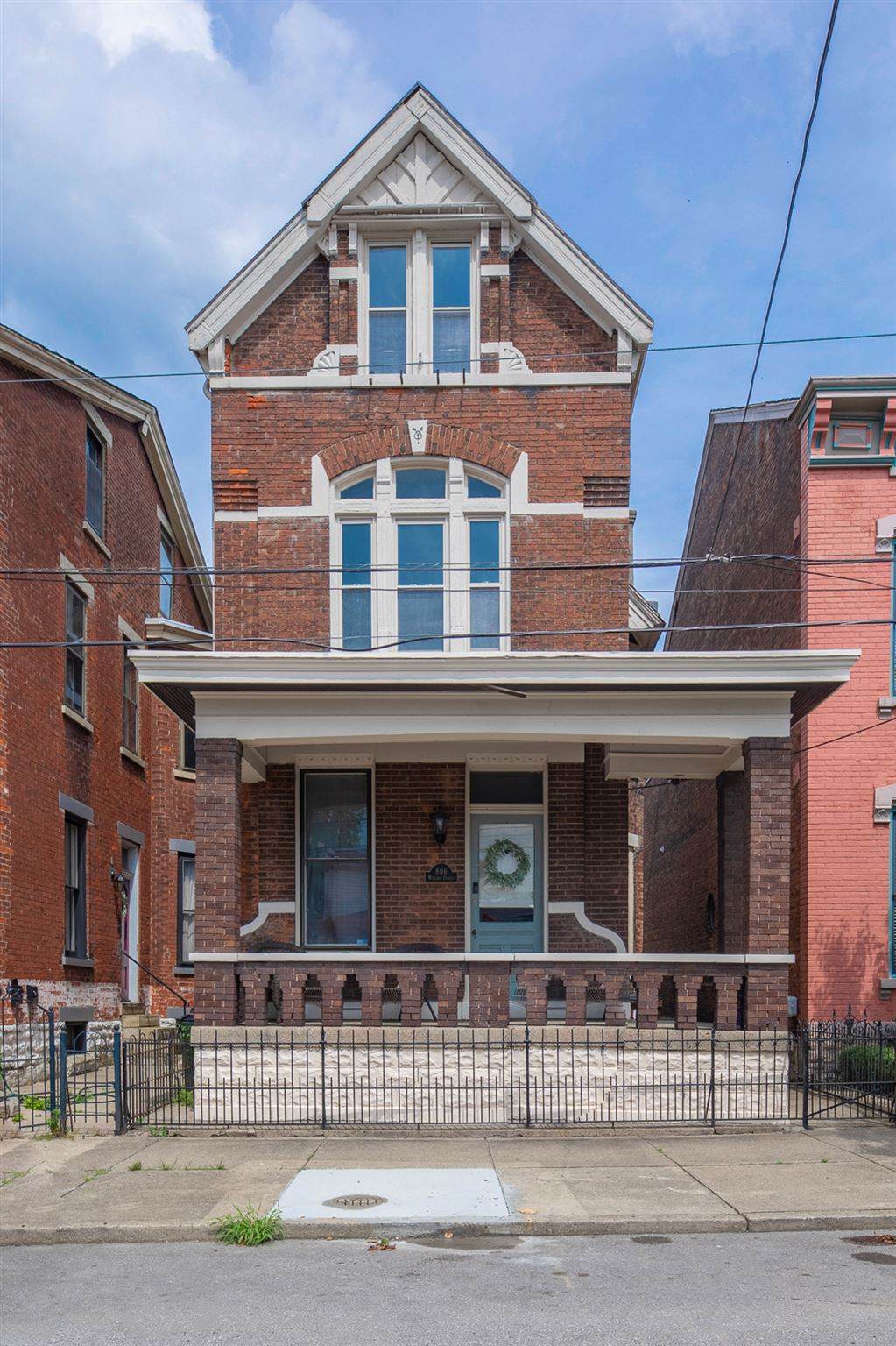806 Willard Street - Photo 1