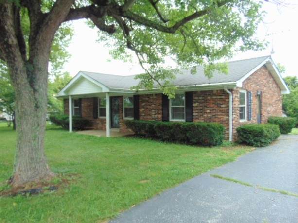 575 Adair - Photo 1