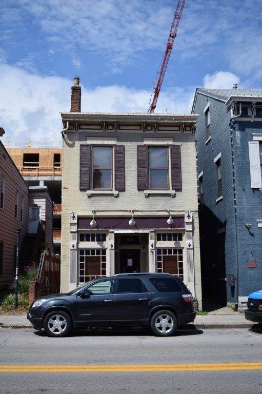 613 Main - Photo 1