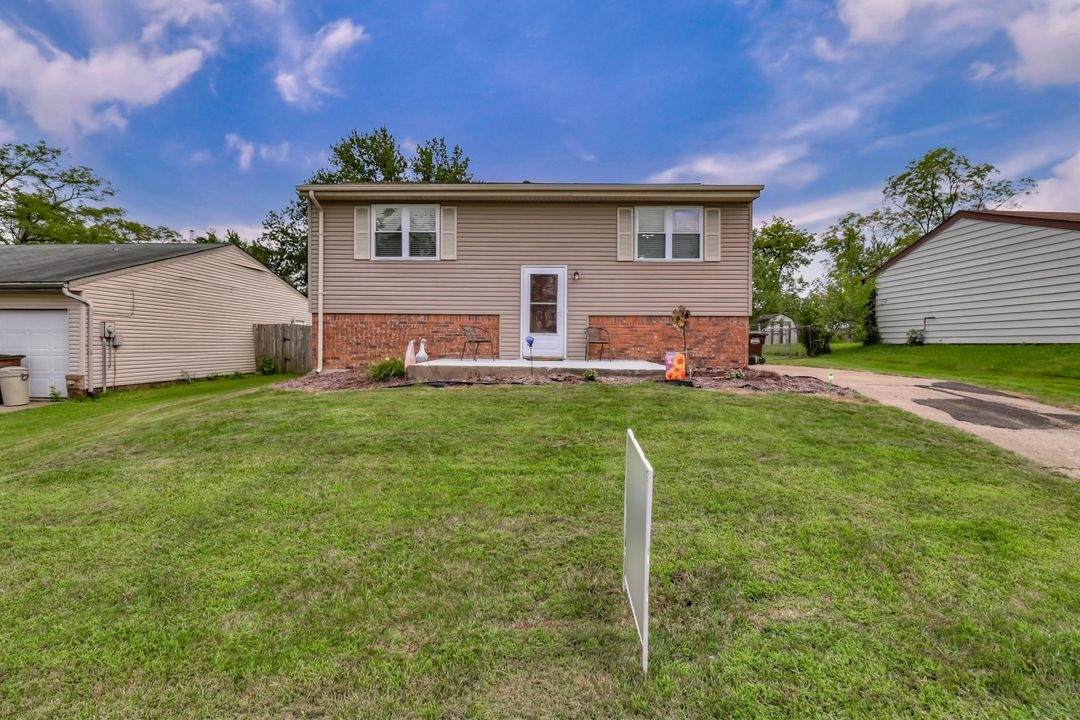6013 Belair Drive - Photo 1