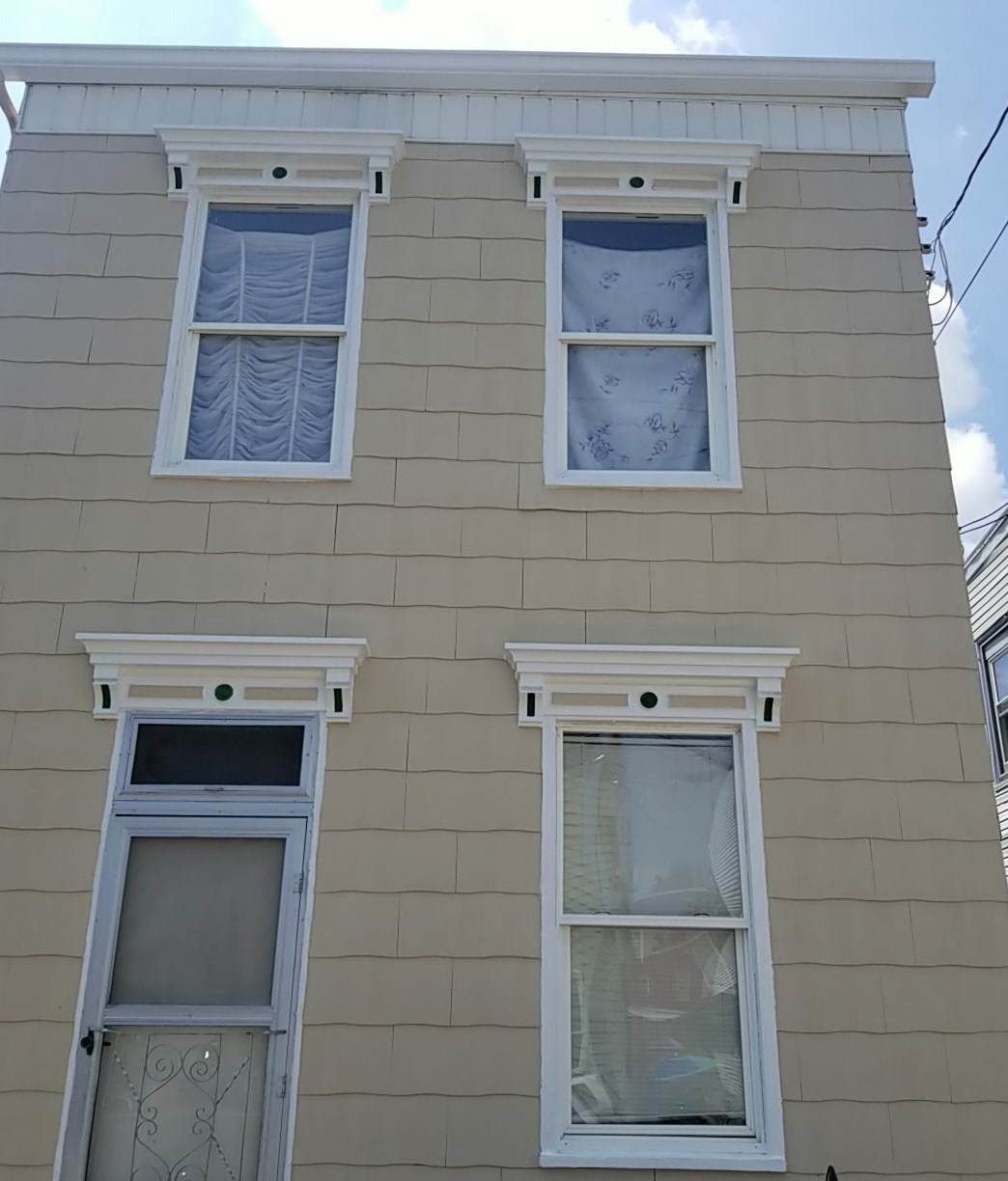 932 Putnam Street - Photo 1