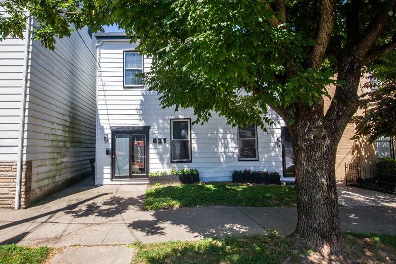 621 Bakewell Street - Photo 1