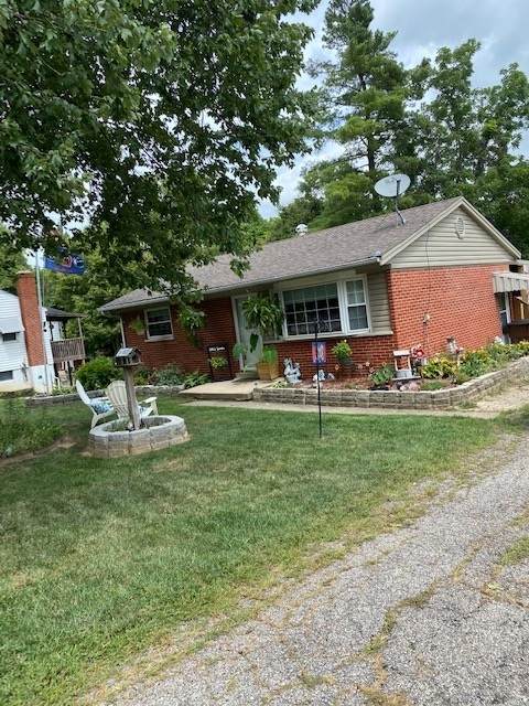 14 Goodridge Drive - Photo 1