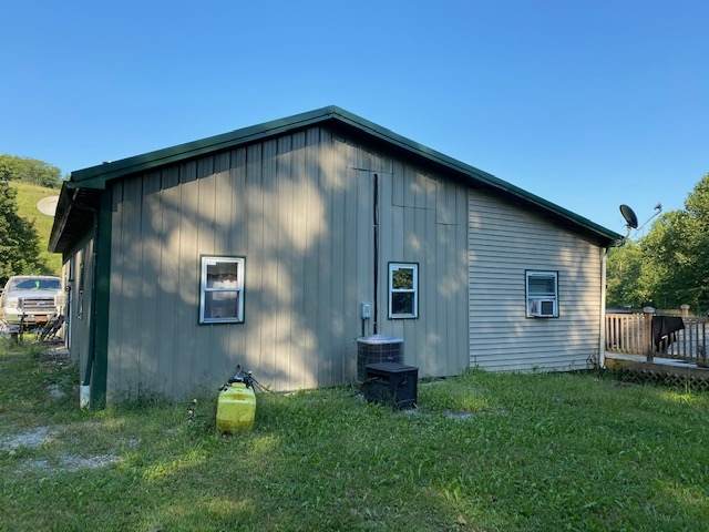 4107 Lowell Rd. - Photo 1