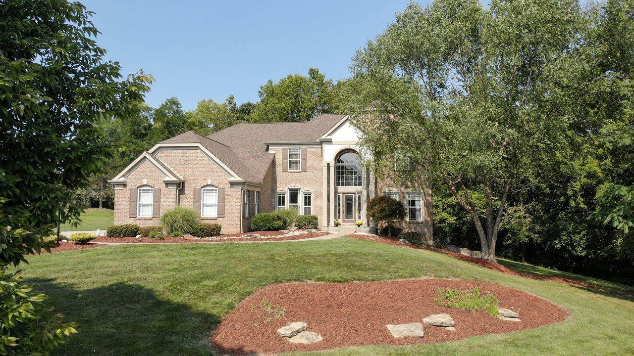 1900 Coachtrail Drive - Photo 1