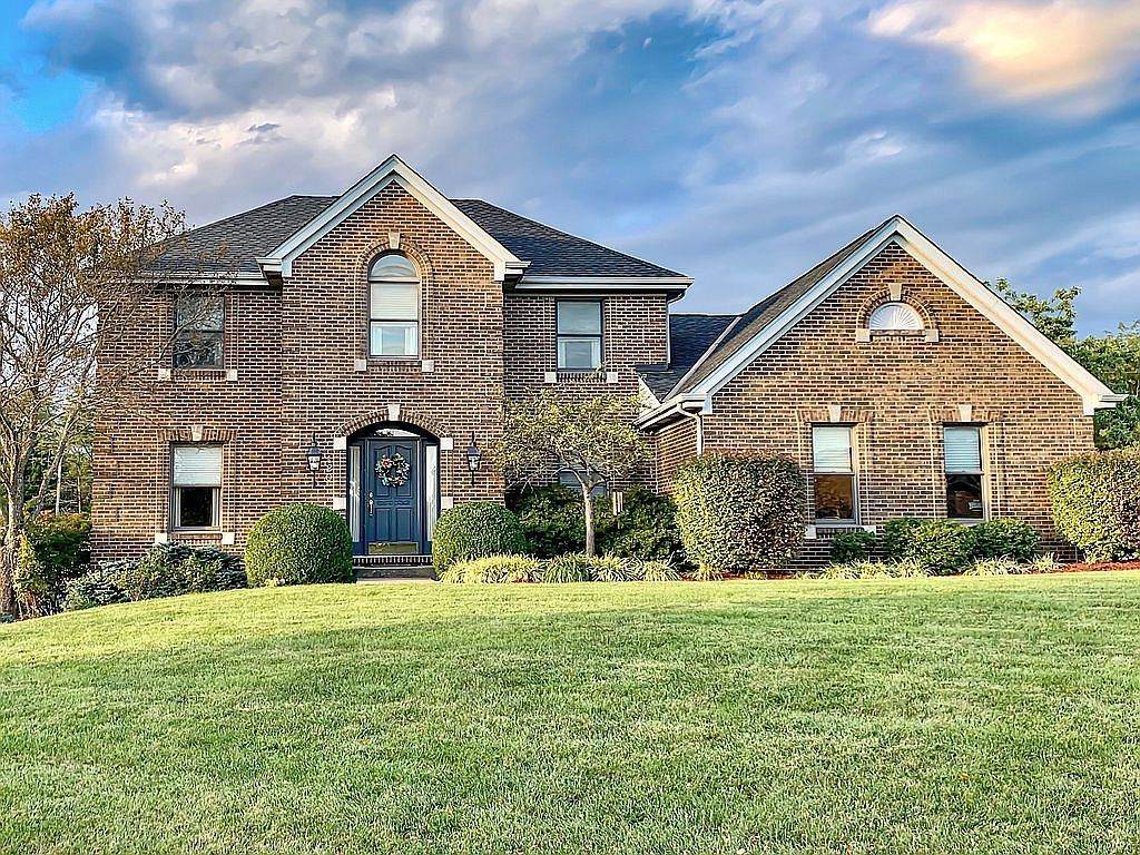 120 Carriage Park Drive - Photo 1