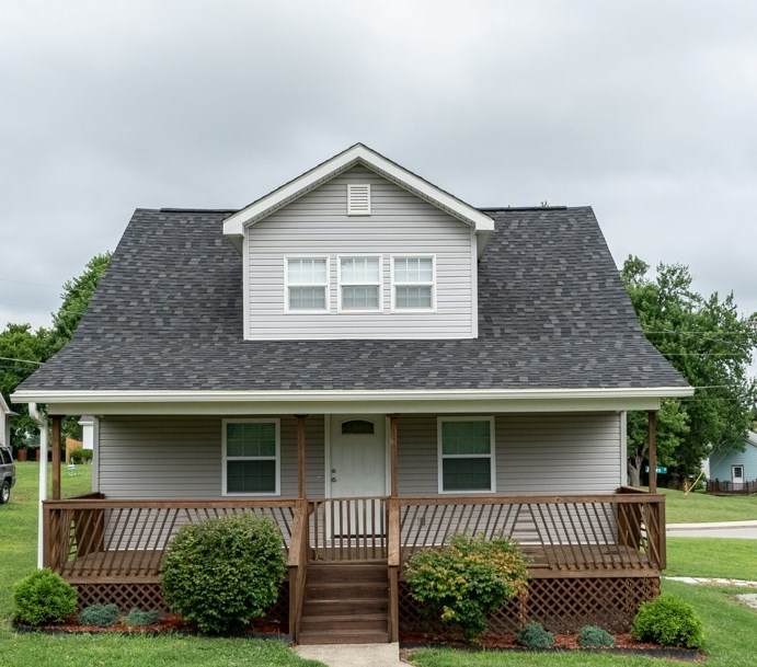 107 Sunset Drive - Photo 1