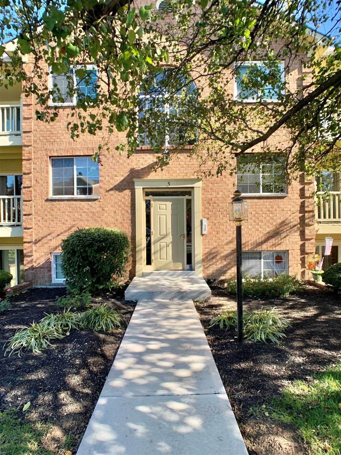 3 Highland Meadows - Photo 1