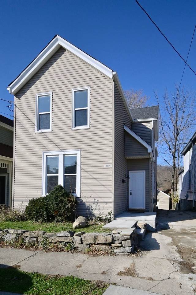 112 32nd Street - Photo 1