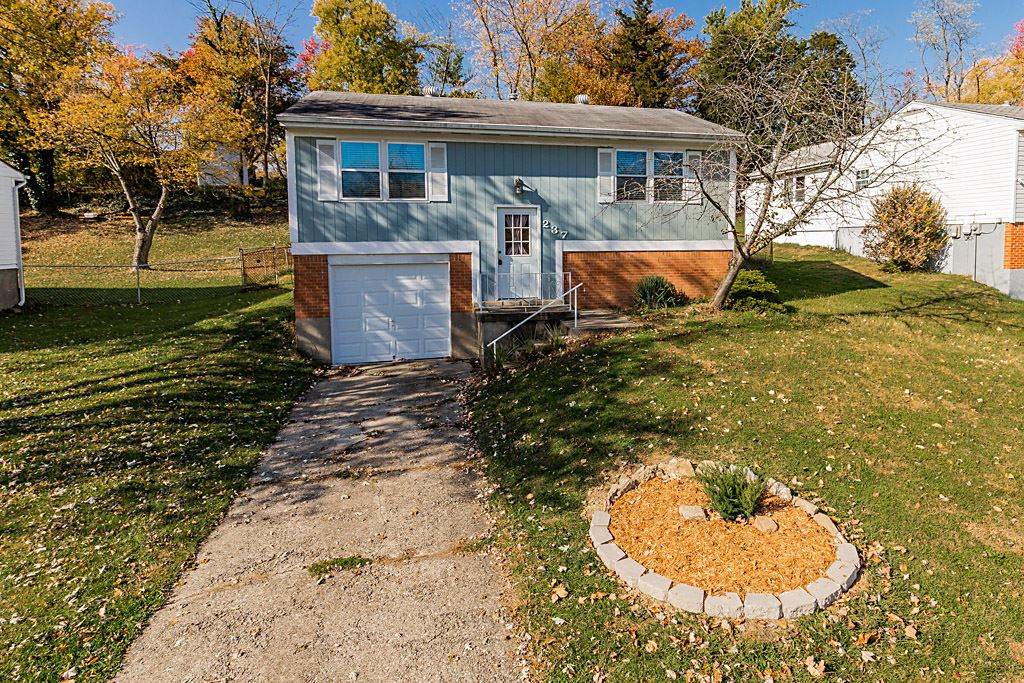 237 Belair Circle - Photo 1
