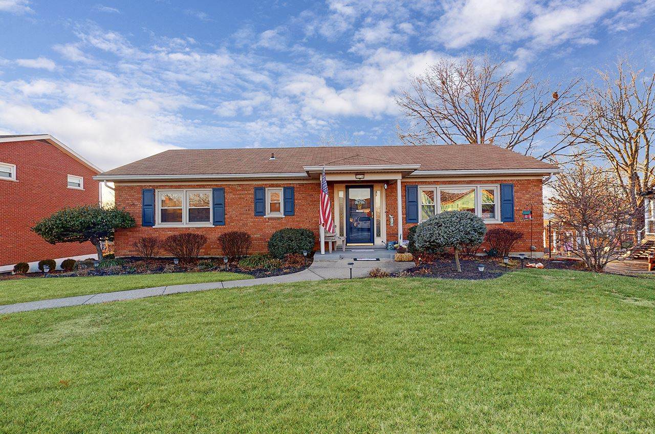 3036 Lindsey Drive - Photo 1