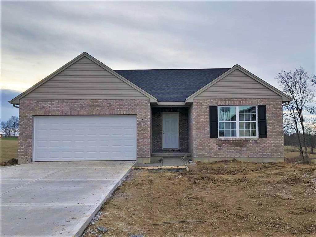 552 Summer Pointe Drive - Photo 1