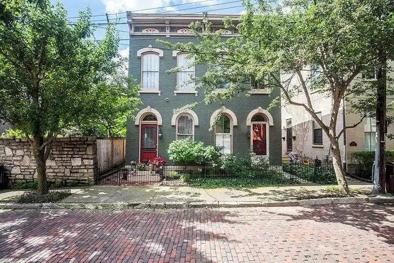 209 Covington Avenue - Photo 1