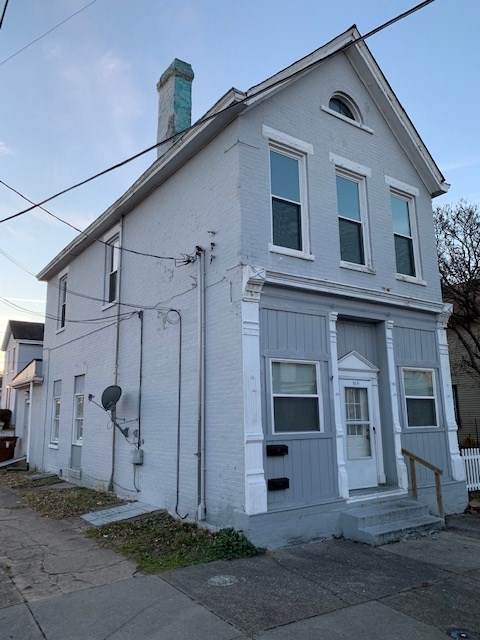 3211 Rogers Street - Photo 1