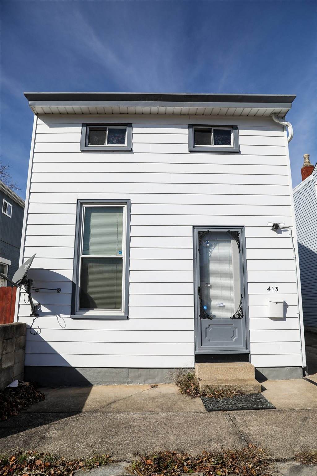 413 11th - Photo 1
