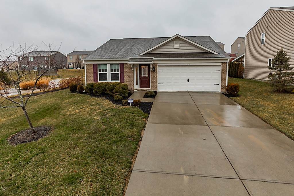 1212 Edgewater Way - Photo 1