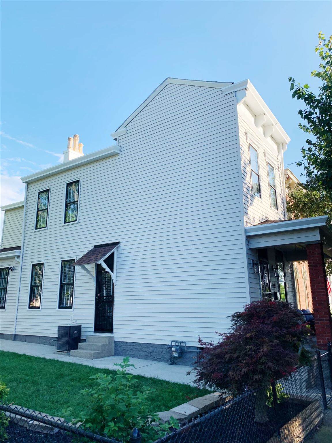 330 6th Street - Photo 1