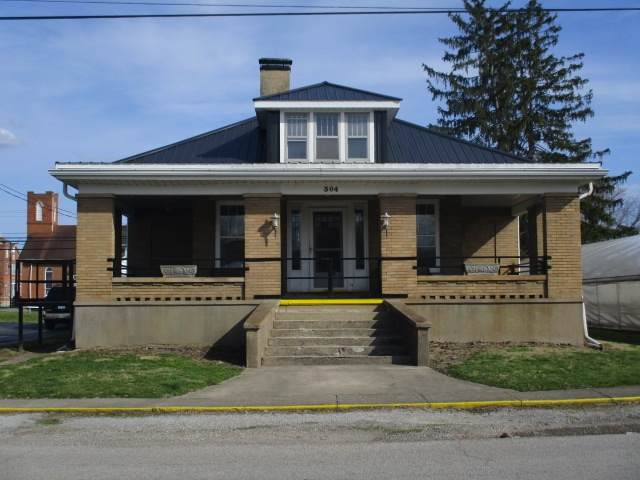 304 Park Street - Photo 1