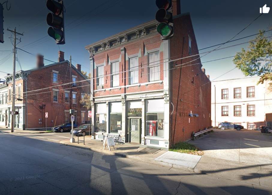 727 Main Street - Photo 1